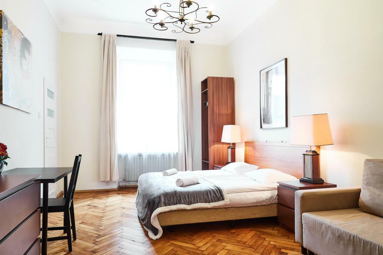 Prestige Location Apartments Pijarska Street Krasków Εξωτερικό φωτογραφία