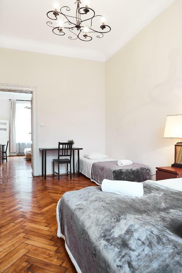 Prestige Location Apartments Pijarska Street Krasków Εξωτερικό φωτογραφία